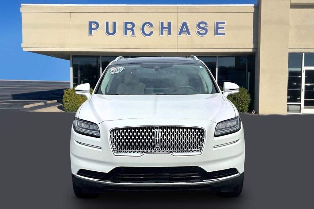 Used 2022 Lincoln Nautilus Reserve image 2