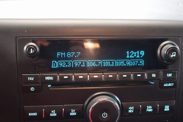 Used 2013 Chevrolet Silverado 2500 LT w/ Interior Plus Package image 22