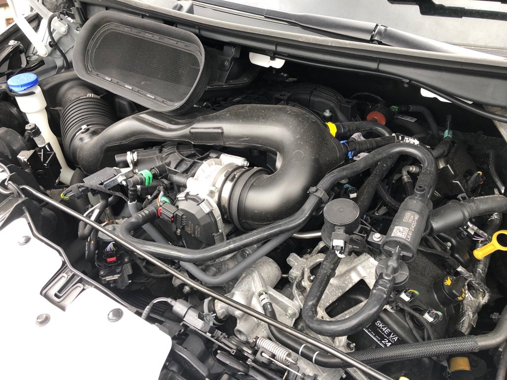 Used 2025 Ford Transit 250 148 Medium Roof RWD image 37
