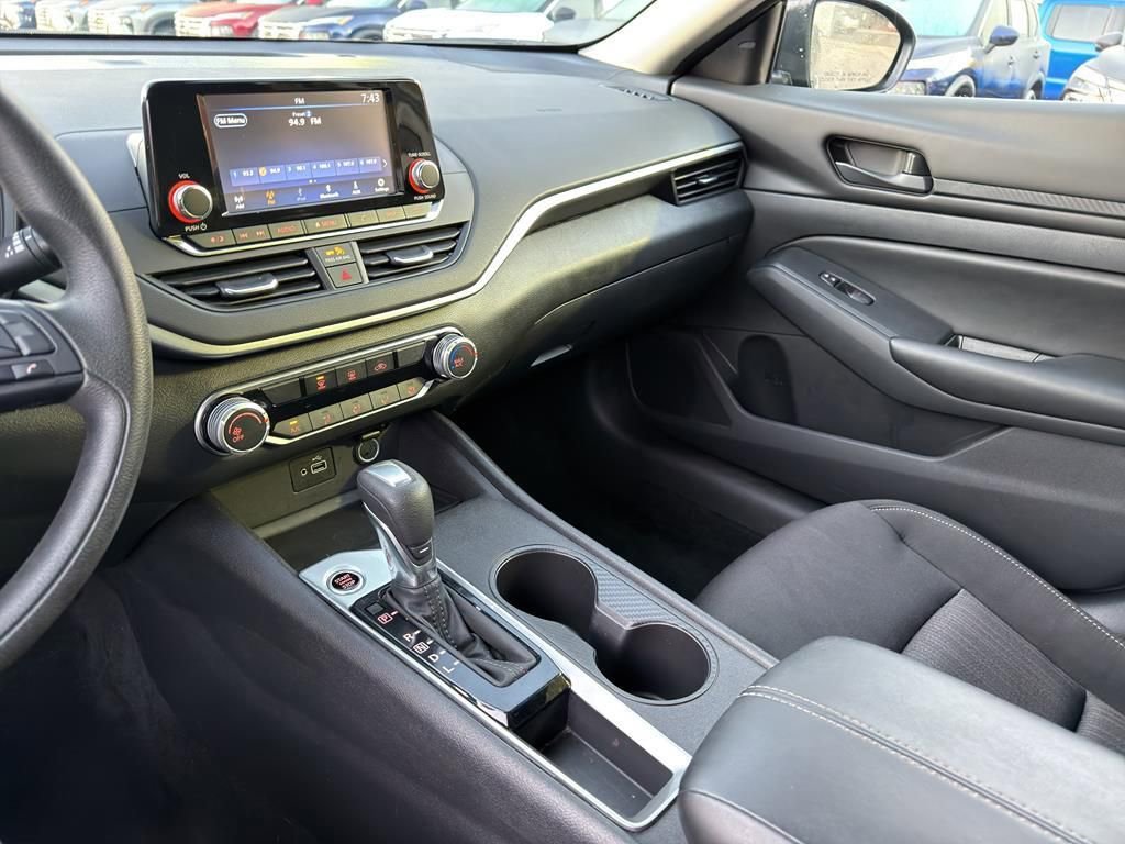 Certified 2024 Nissan Altima 2.5 S image 22