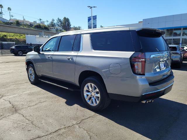 Used 2024 Chevrolet Suburban Premier image 6