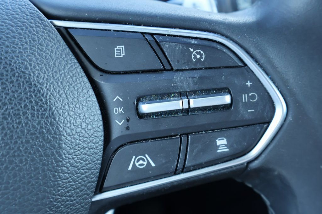 Used 2023 Hyundai Santa Fe SEL image 13