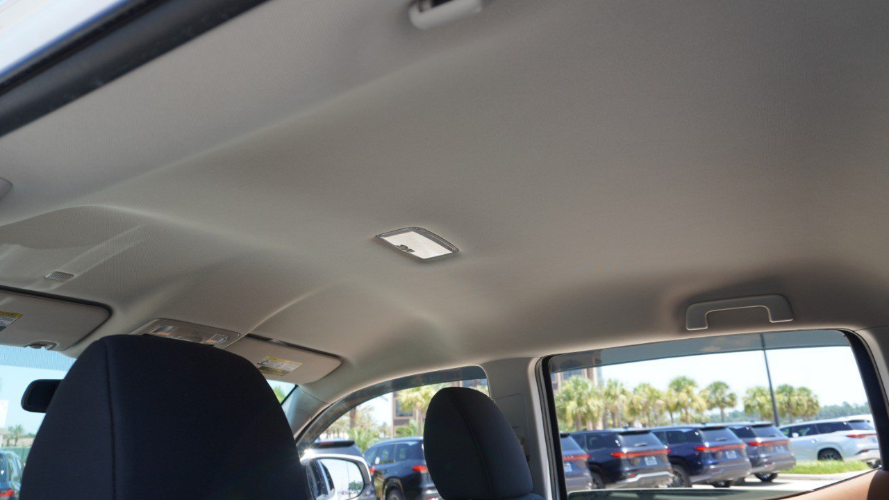 Used 2019 Toyota Tacoma SR5 RWD image 29