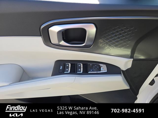 New 2026 Kia Sorento S w/ S Panoramic Sunroof Package AWD/4WD image 15