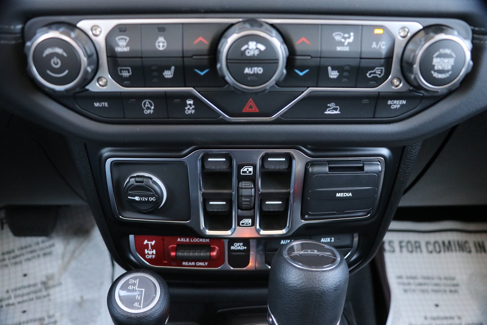 New 2026 Jeep Gladiator Mojave AWD/4WD image 20