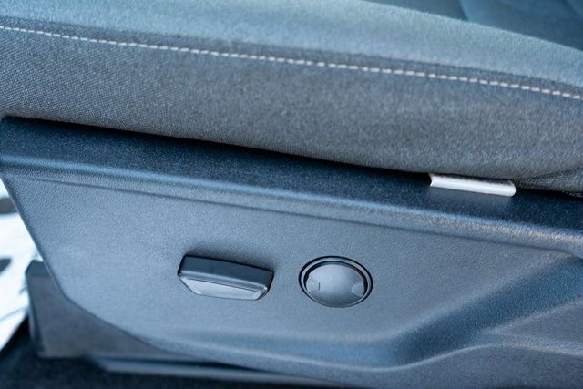 Used 2025 Ford F150 XLT w/ Equipment Group 301A Standard image 18