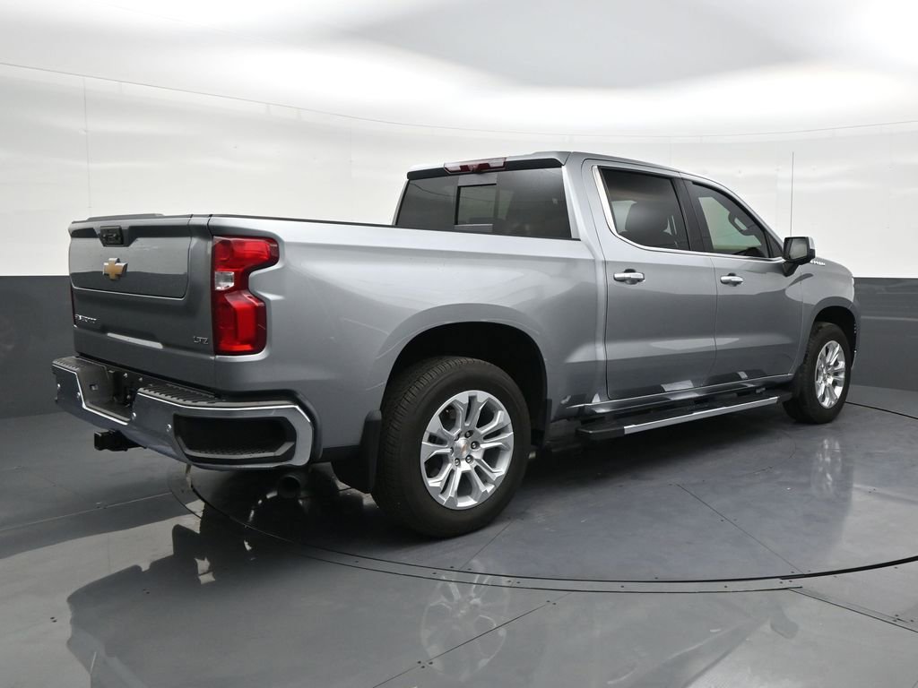 Used 2025 Chevrolet Silverado 1500 LTZ w/ Technology Package image 5
