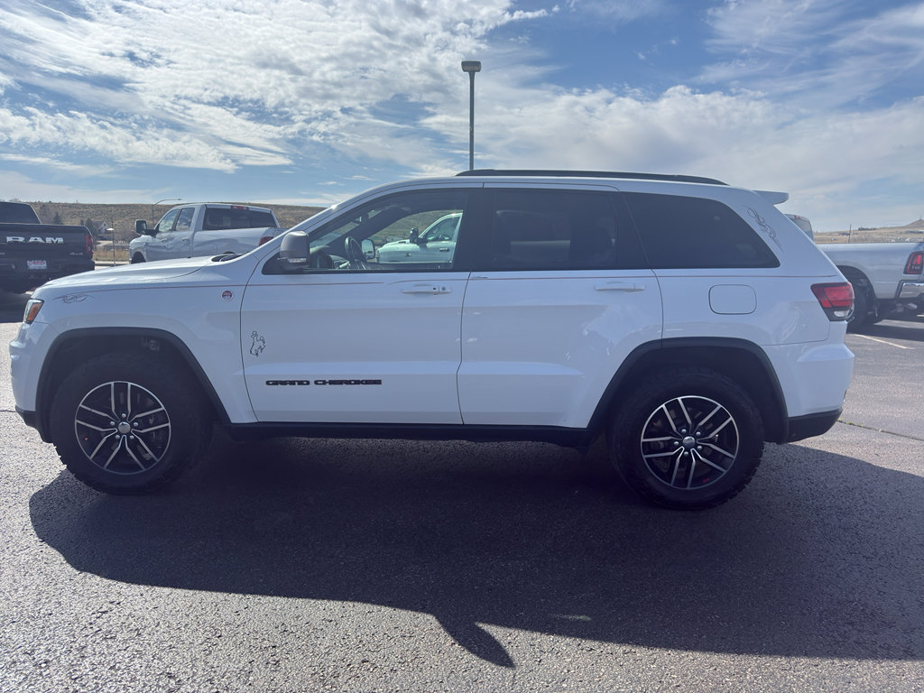 Used 2018 Jeep Grand Cherokee Trailhawk w/ Trailhawk Luxury Group image 8