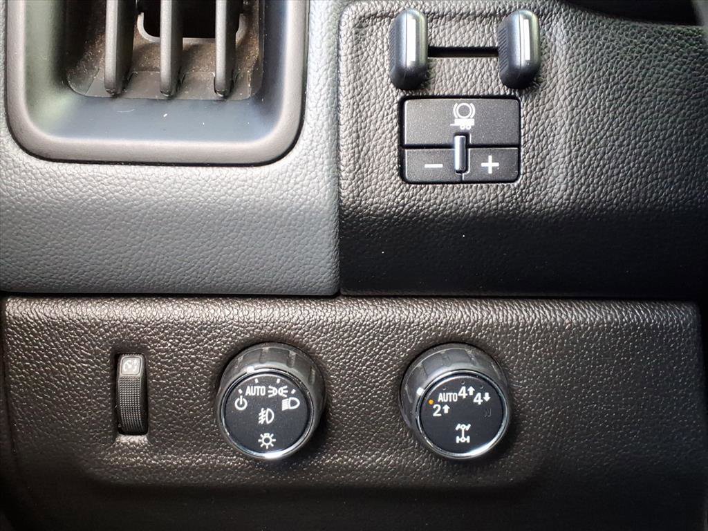 Used 2017 Chevrolet Colorado Z71 image 20