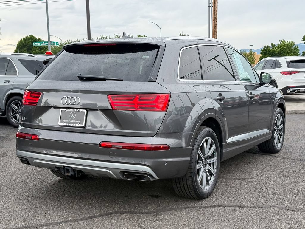 Used 2019 Audi Q7 3.0T Premium Plus w/ Premium Plus Package AWD/4WD image 6