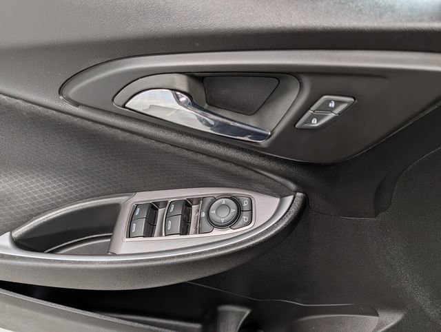 Used 2024 Chevrolet Malibu LT w/ Sport Edition FWD image 14