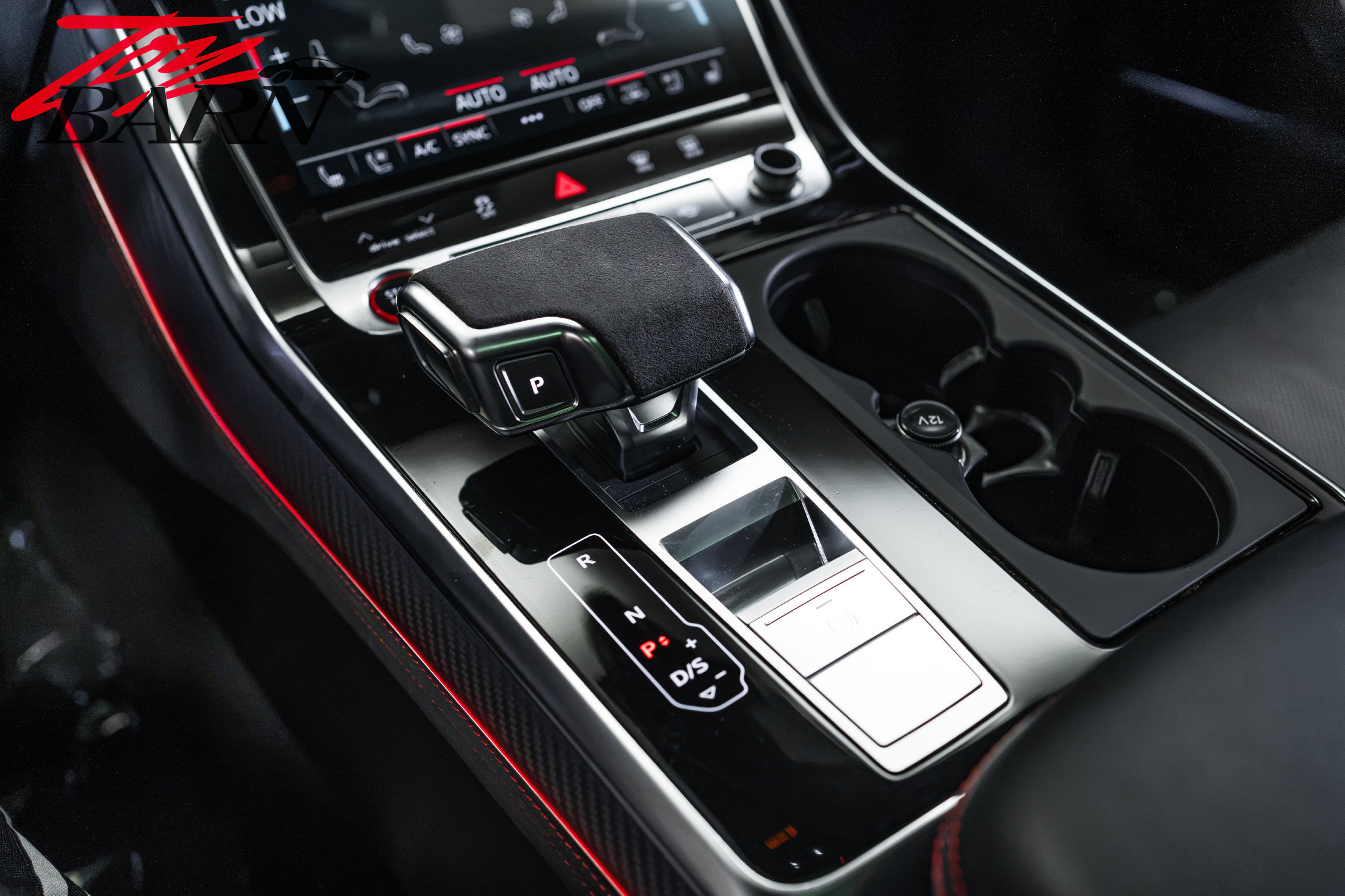Used 2024 Audi RS Q8 AWD/4WD image 44