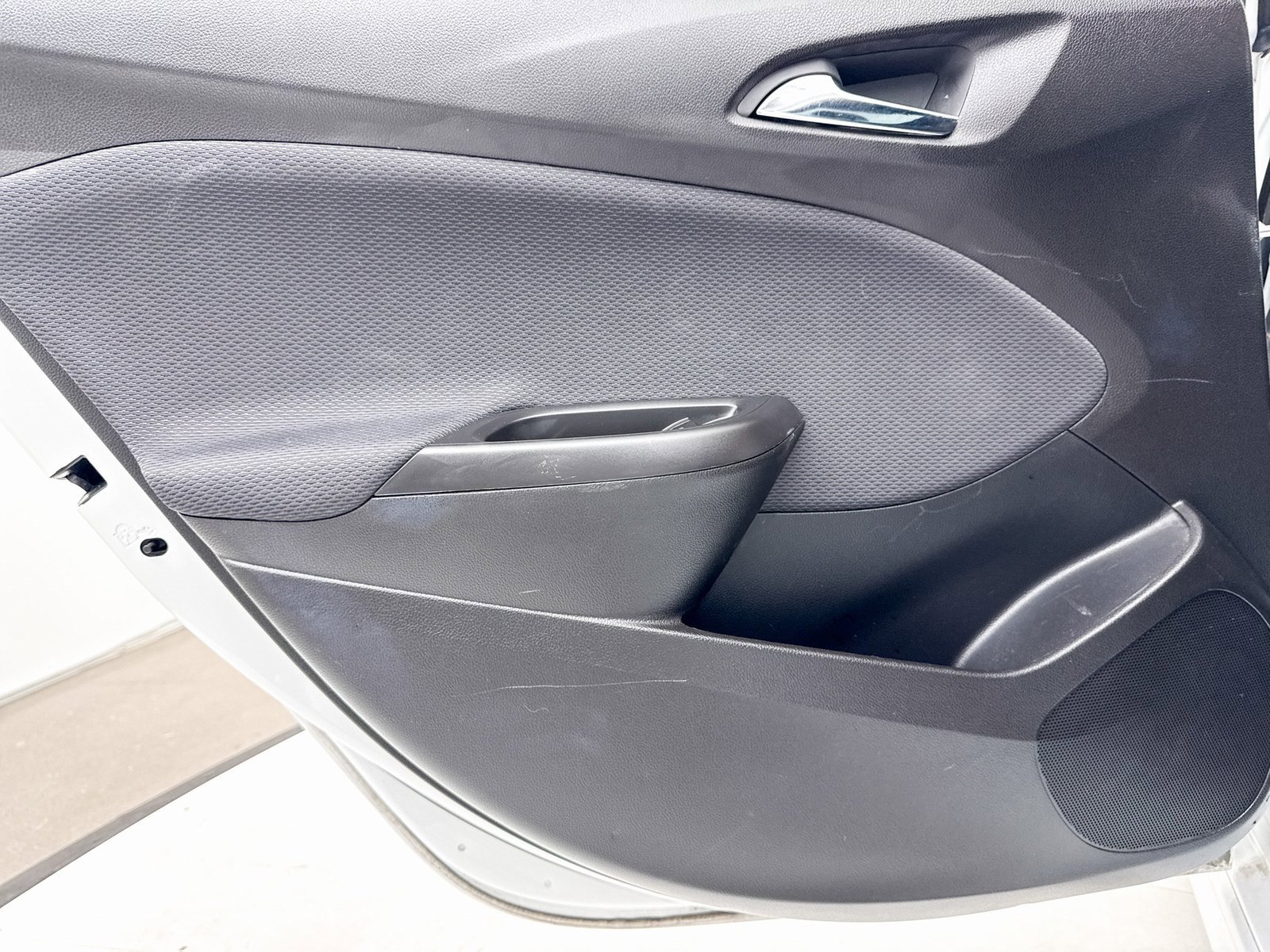 Used 2018 Chevrolet Cruze LT w/ RS Package image 29