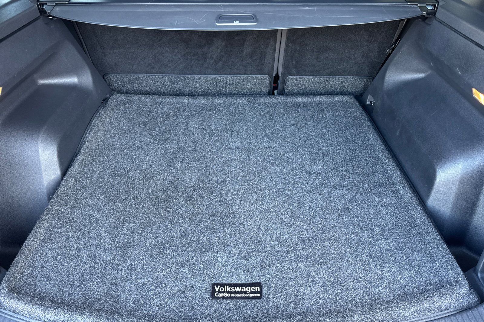 Used 2022 Volkswagen Atlas Cross Sport SE image 15