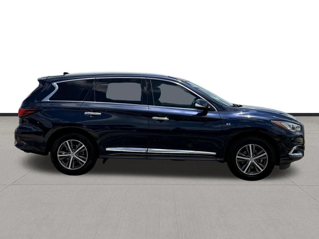 Used 2017 INFINITI QX60 FWD w/ Premium Plus Package image 4