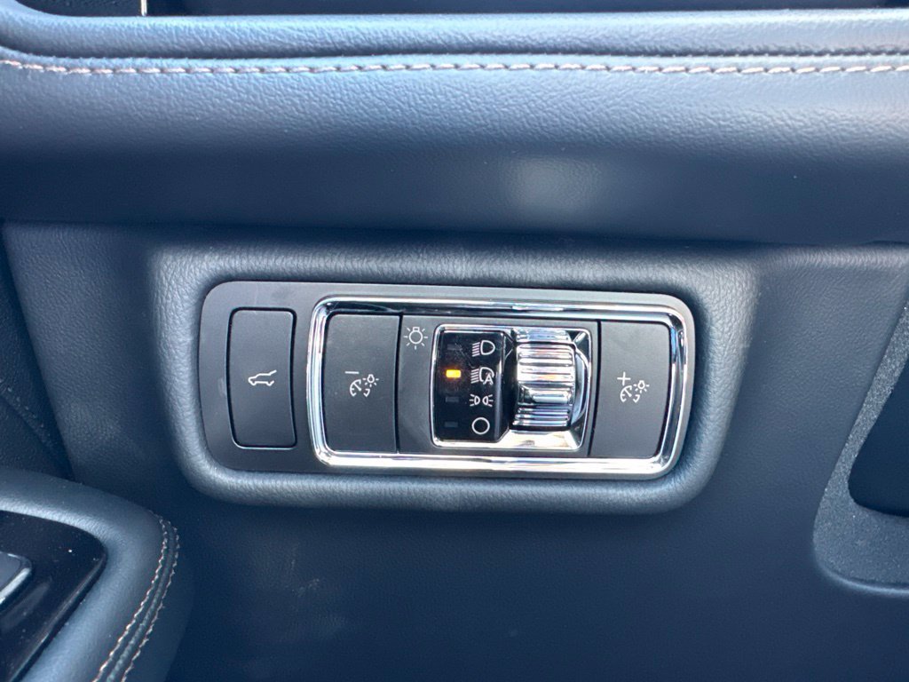 New 2027 Lincoln Aviator AWD image 27