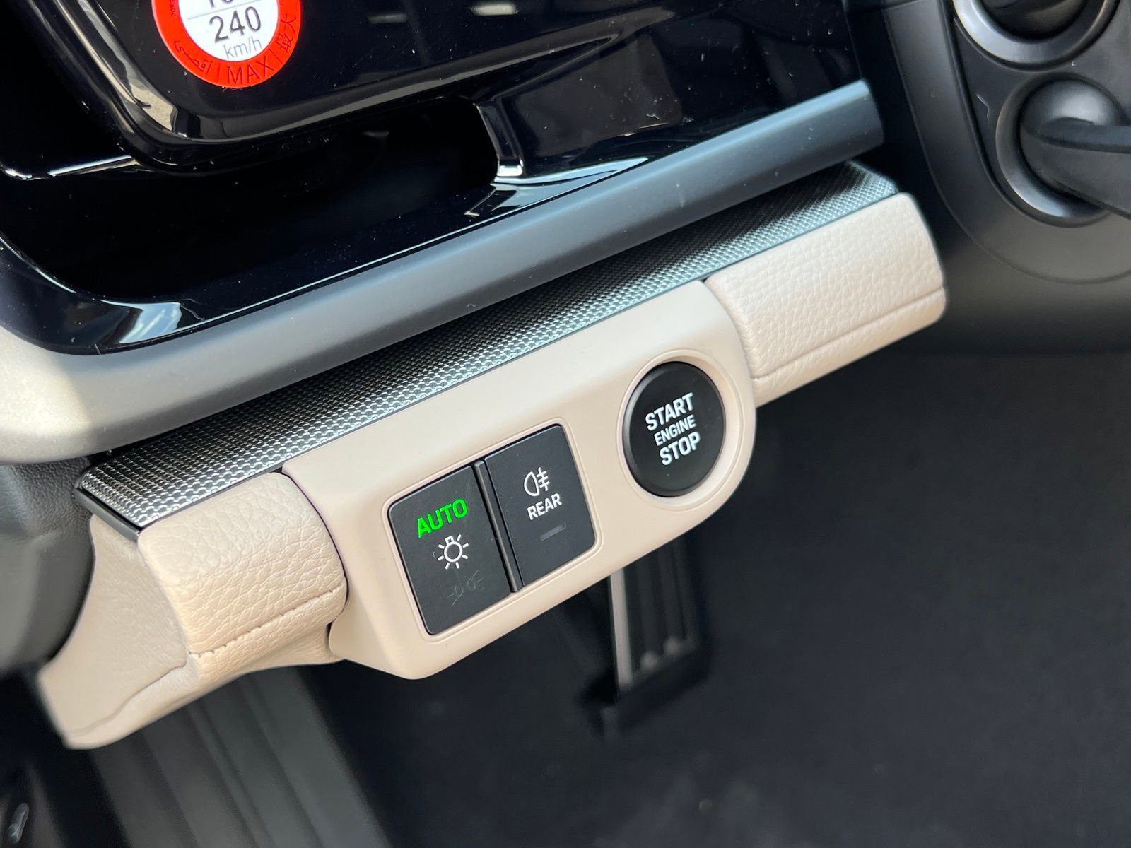 New 2026 Porsche Panamera 4 image 33