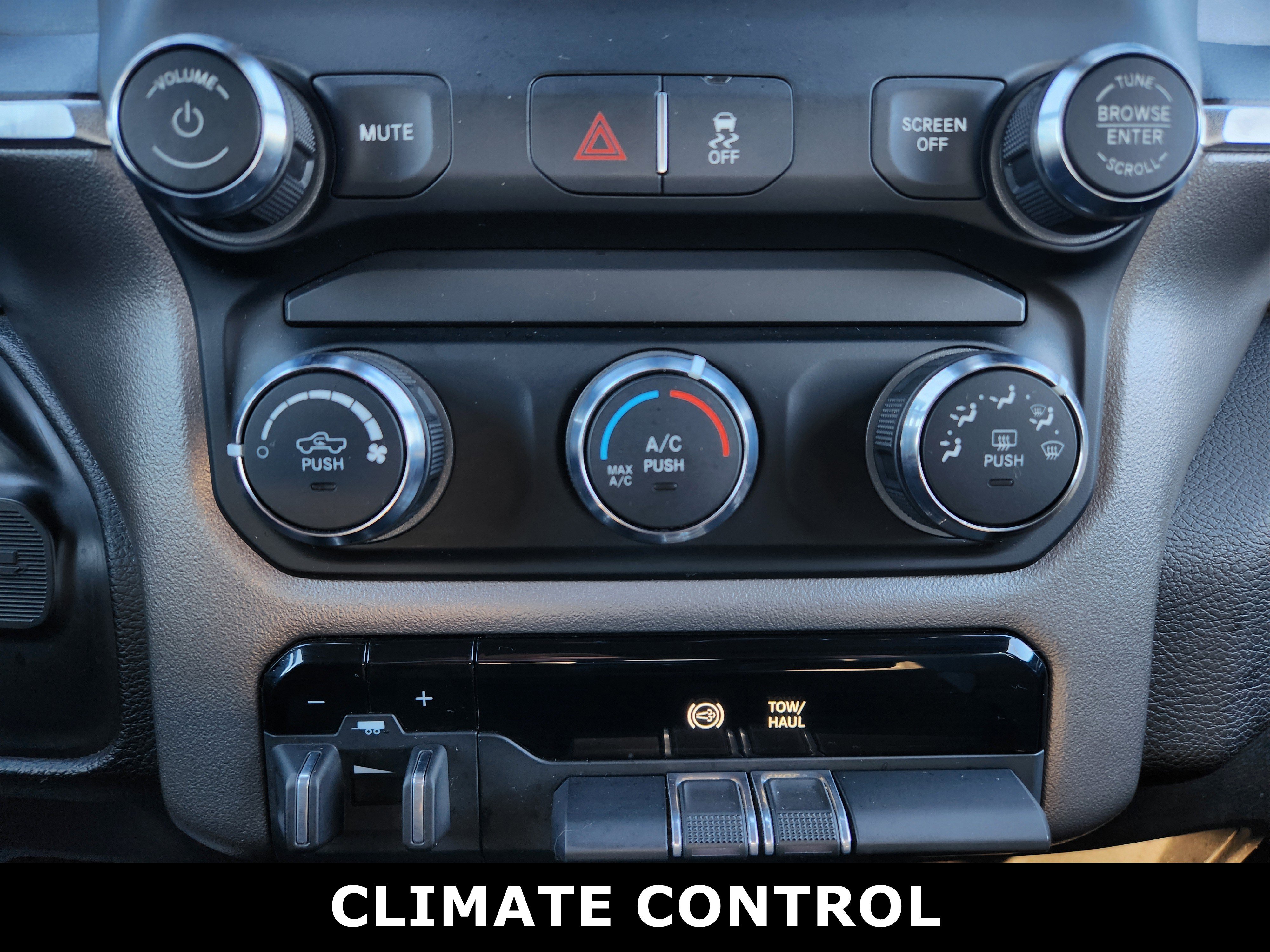 Used 2024 RAM 2500 Big Horn image 2