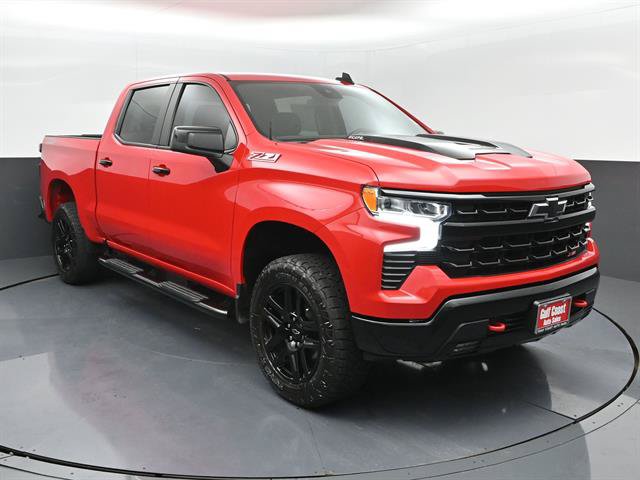 Used 2024 Chevrolet Silverado 1500 LT Trail Boss AWD/4WD image 2