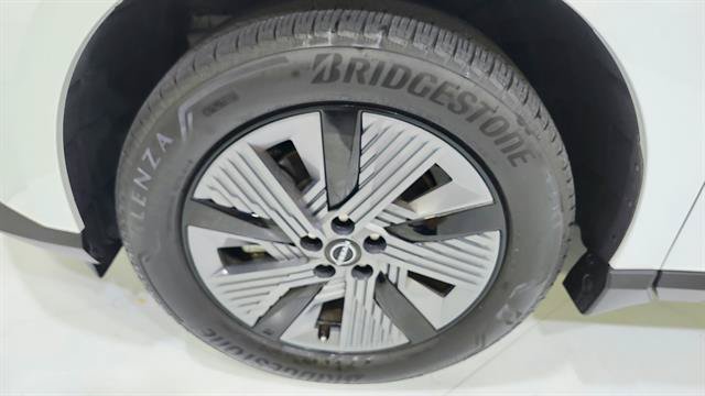 Certified 2025 Nissan Murano SL AWD/4WD image 37