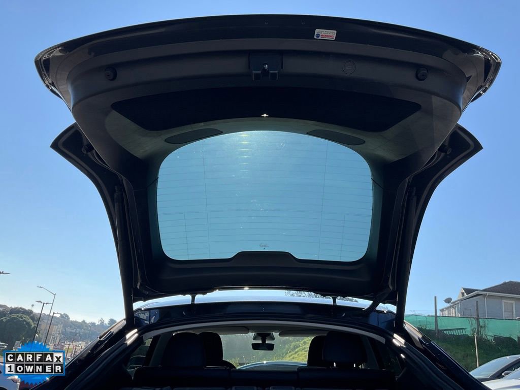 Used 2023 Tesla Model Y Long Range image 10