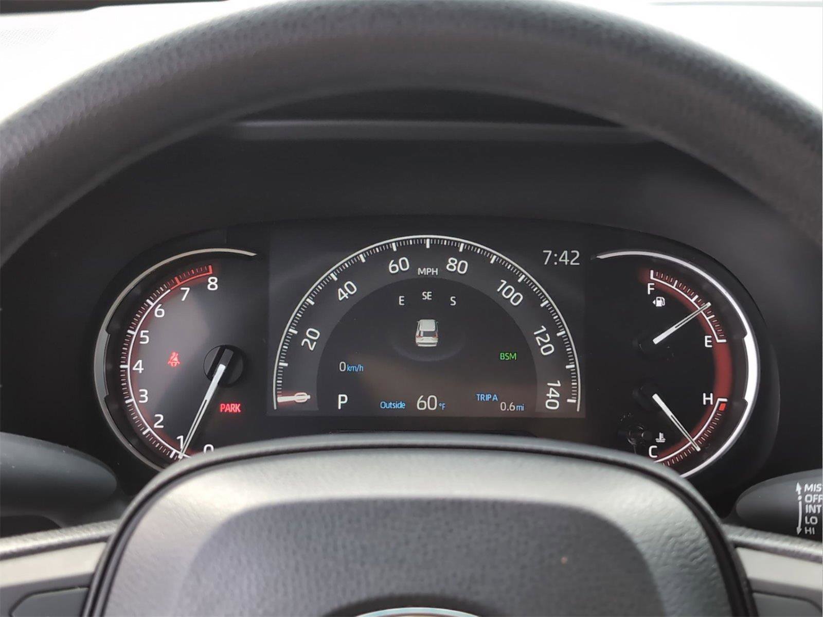 Used 2024 Toyota RAV4 XLE image 22