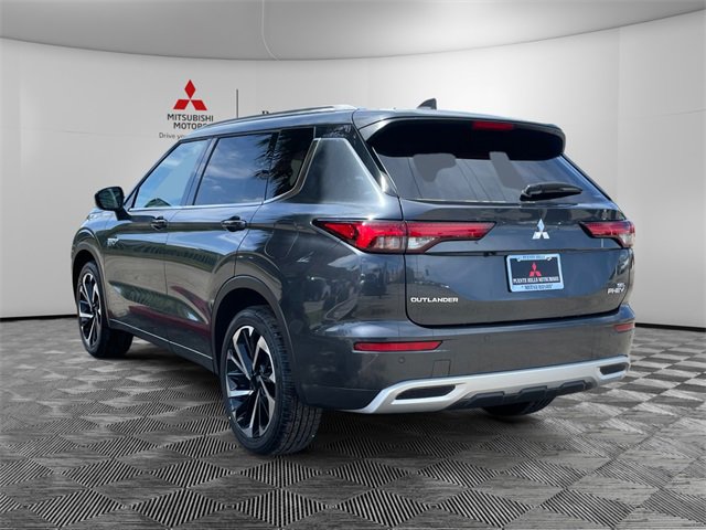 New 2025 Mitsubishi Outlander SEL image 6