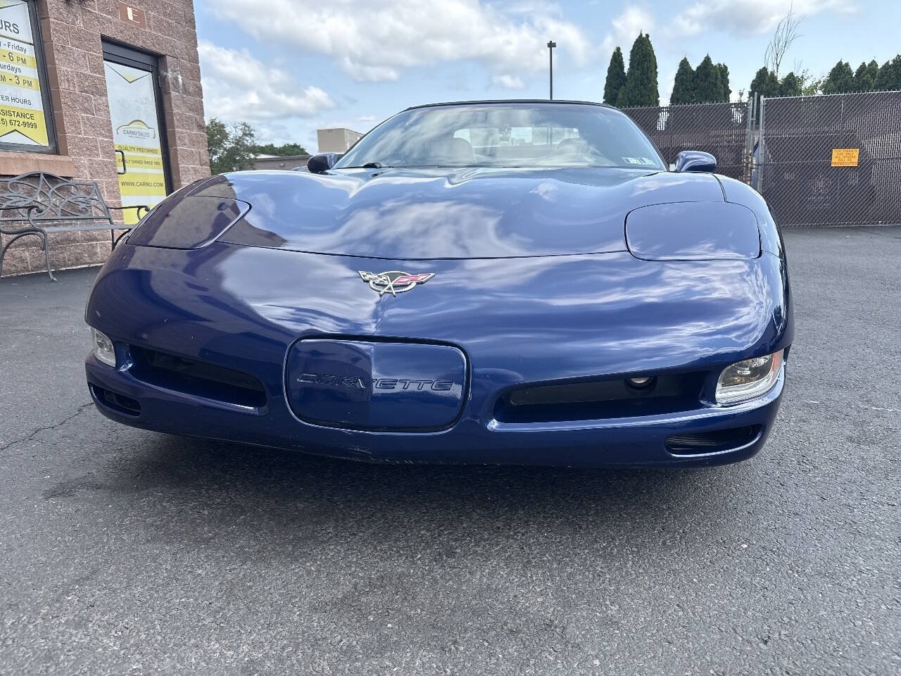 Used 2004 Chevrolet Corvette Convertible w/ Preferred Equipment Group RWD image 5
