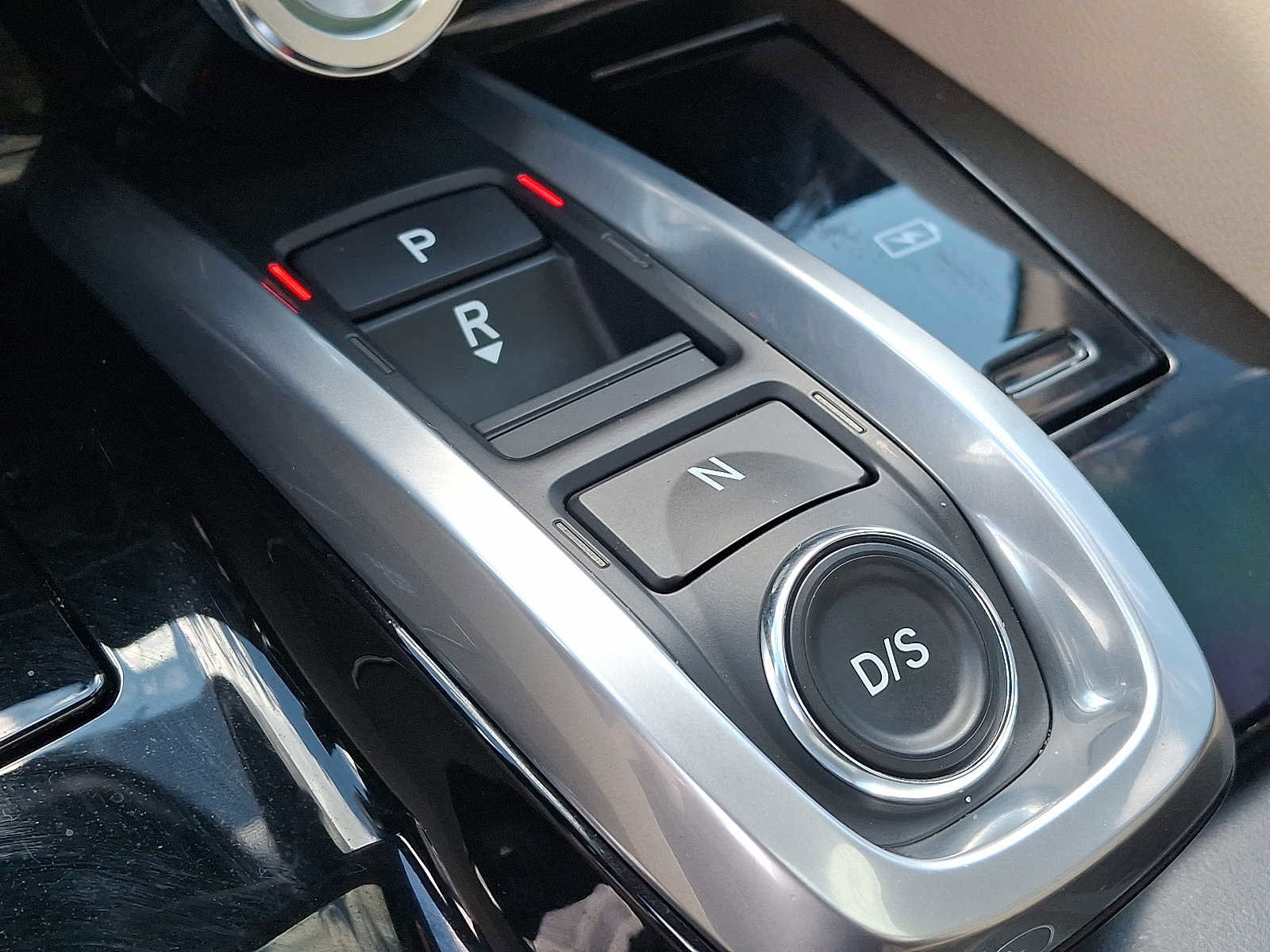 Used 2023 Acura MDX SH-AWD image 16