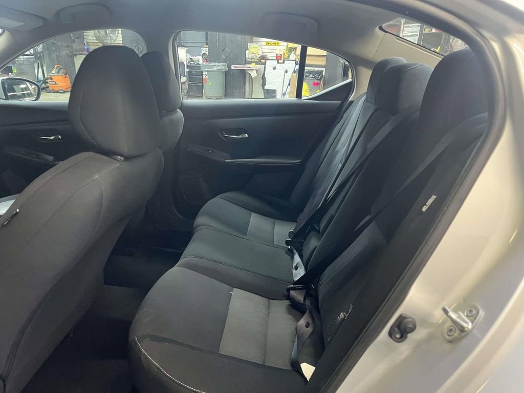 Used 2022 Nissan Sentra SV image 13