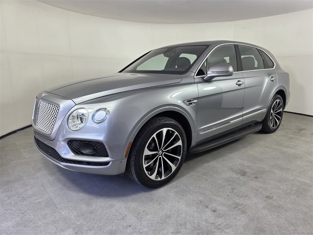 Used 2018 Bentley Bentayga image 8