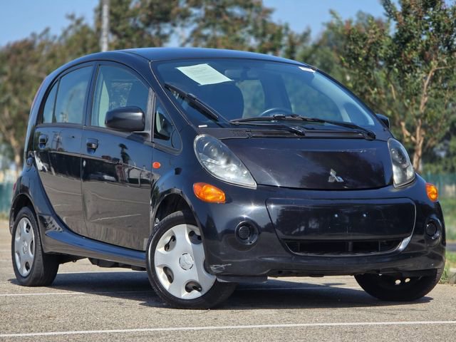 Used 2012 Mitsubishi i ES RWD image 2