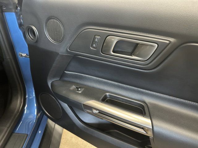 Used 2021 Ford Mustang Shelby GT500 w/ Technology Package image 20