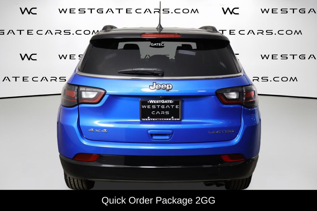 Used 2022 Jeep Compass Limited w/ Elite Group AWD/4WD image 4