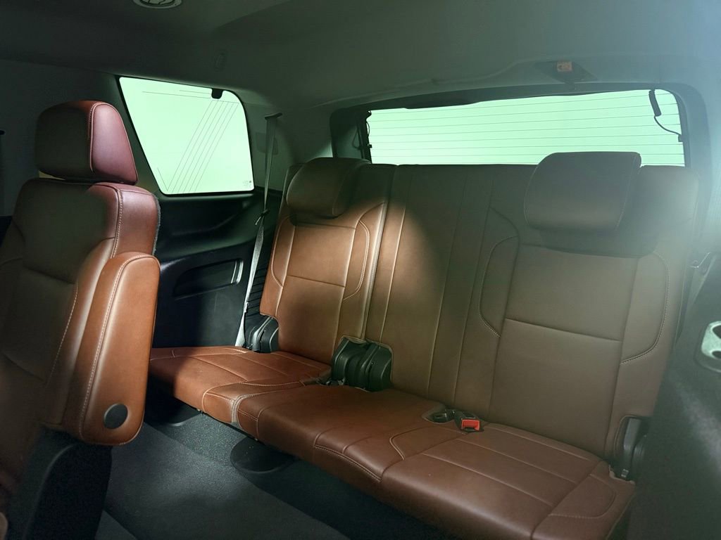 Used 2019 Chevrolet Tahoe Premier w/ Premier Plus Edition AWD/4WD image 22