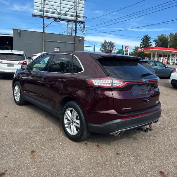 Used 2018 Ford Edge SEL w/ Equipment Group 201A FWD image 3