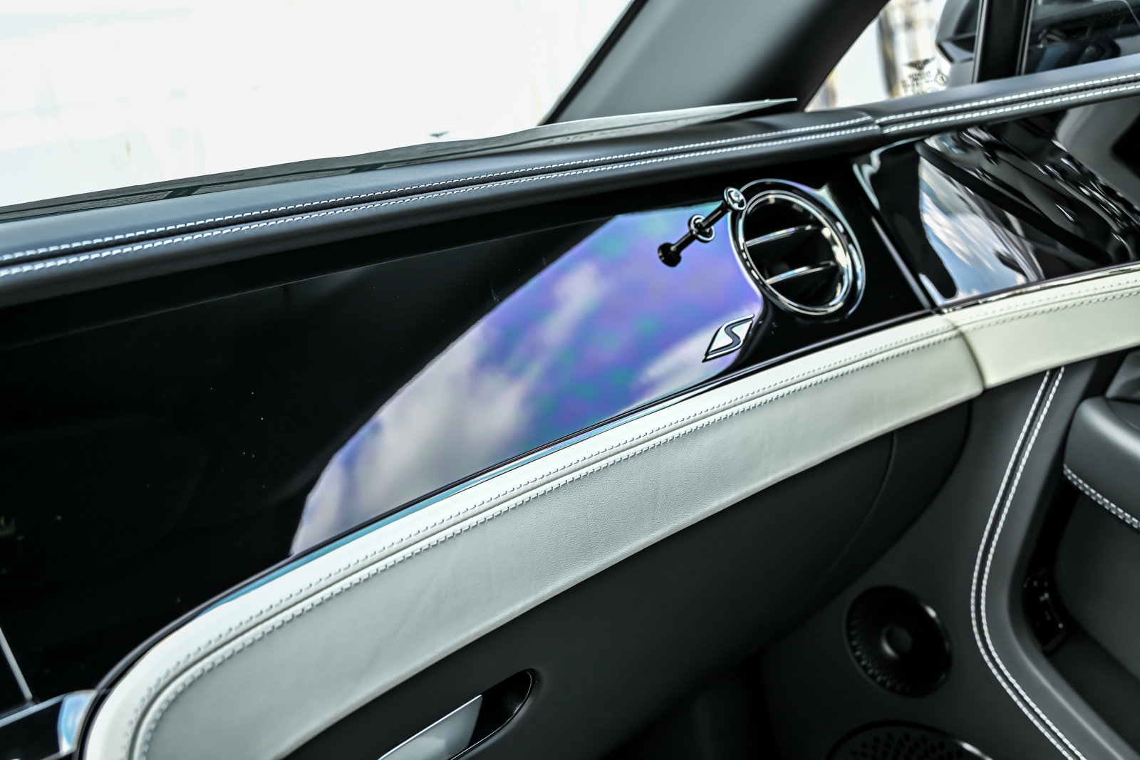 New 2026 Bentley Continental GT S AWD/4WD image 41