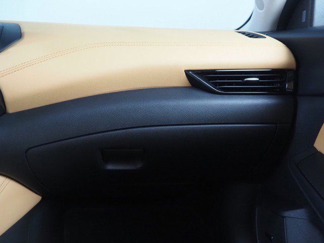 Used 2024 Nissan Sentra SV w/ SV Premium Package image 40