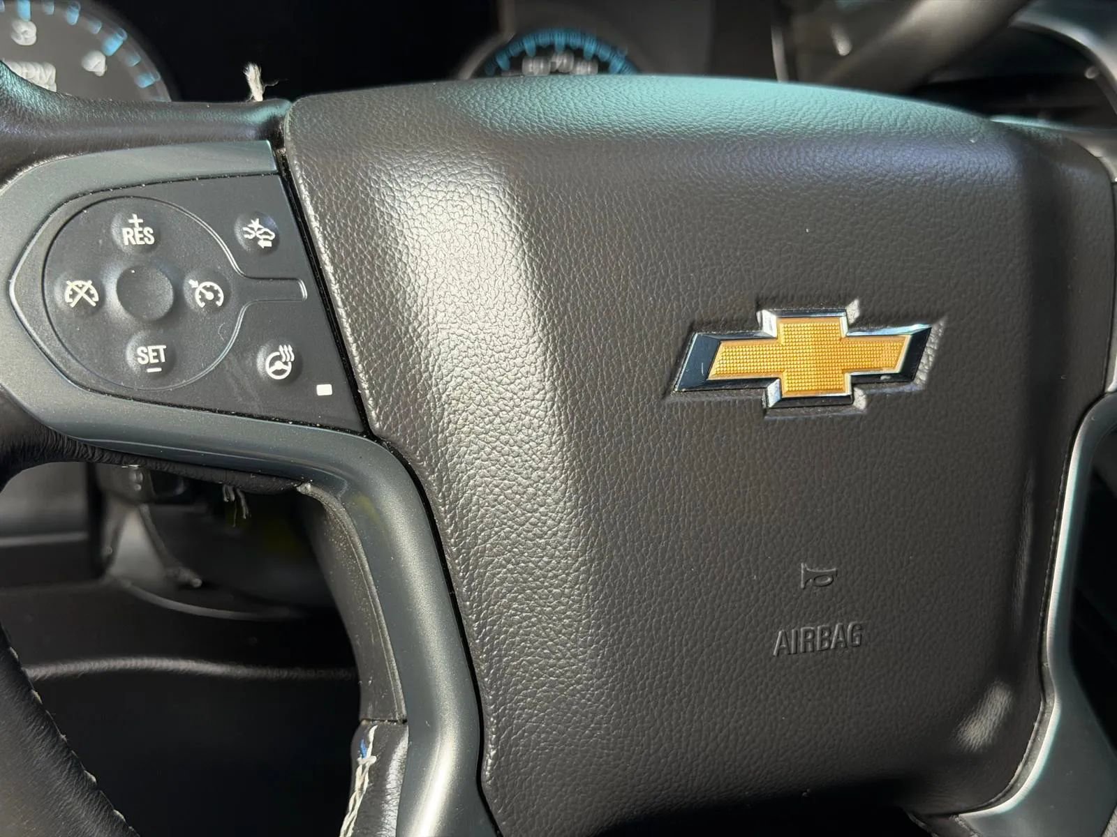 Used 2016 Chevrolet Suburban LTZ AWD/4WD image 40