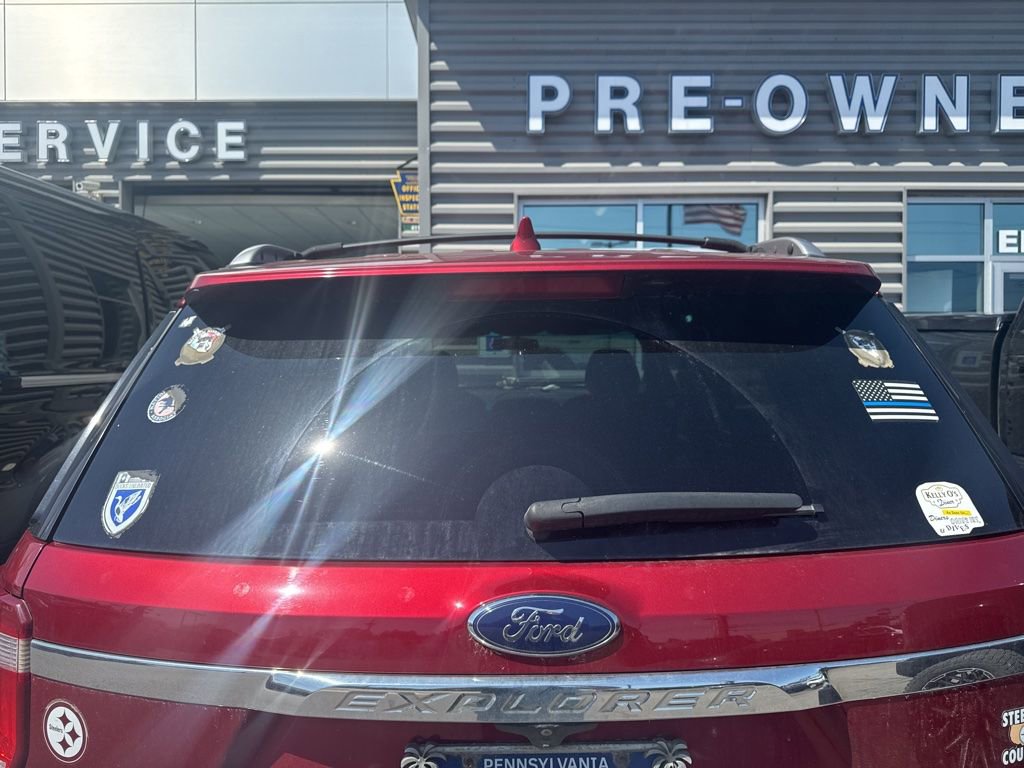 Used 2016 Ford Explorer XLT AWD/4WD image 6