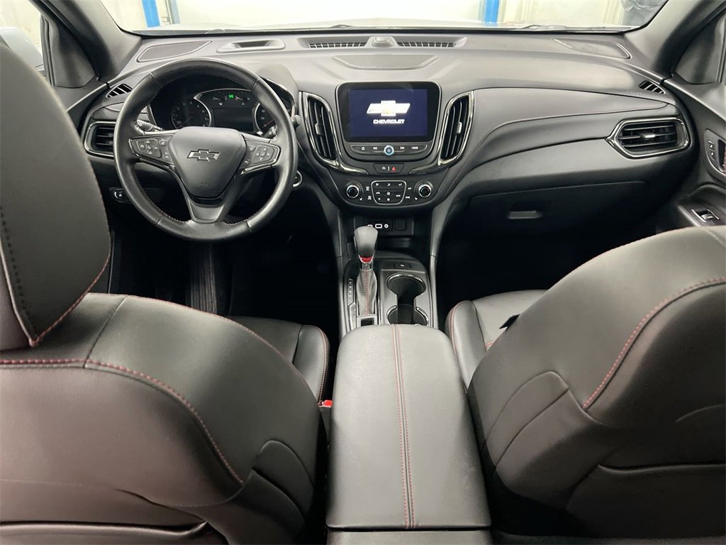 Used 2022 Chevrolet Equinox RS w/ RS Leather Package image 10
