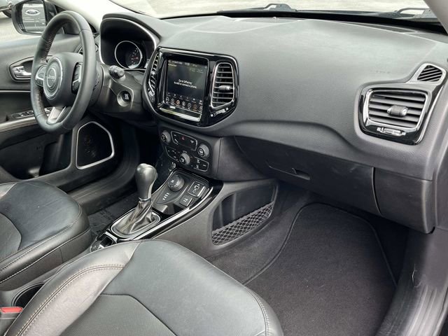 Used 2019 Jeep Compass Limited w/ Safety & Security Group AWD/4WD image 28