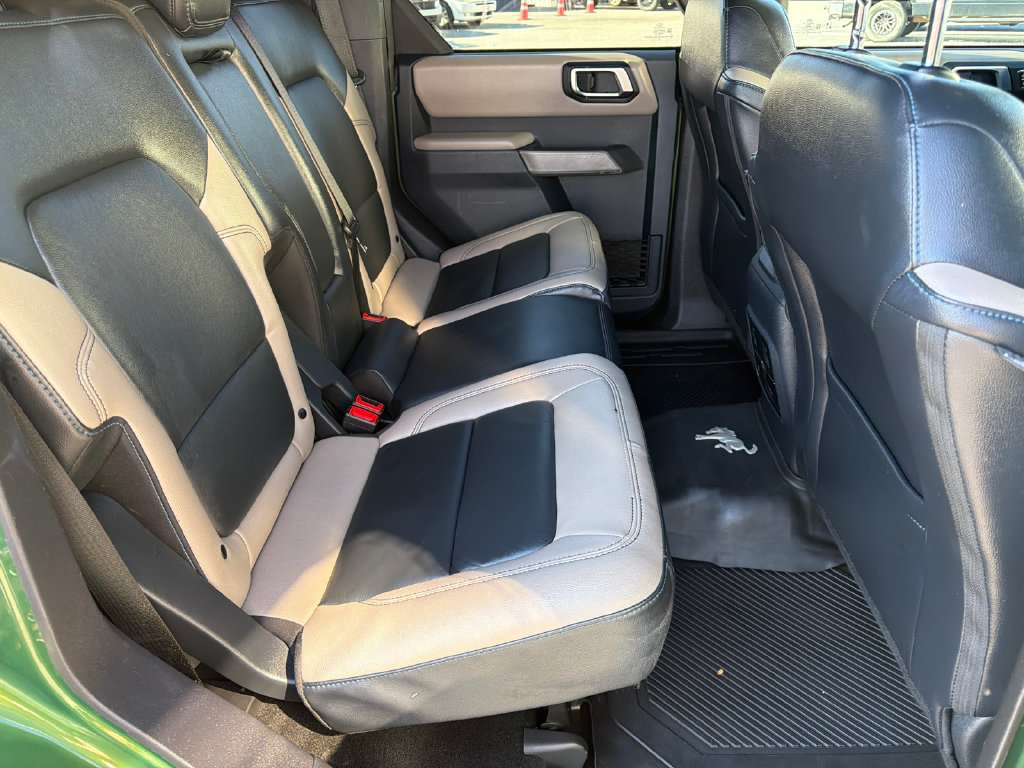 Used 2023 Ford Bronco Wildtrak AWD/4WD image 15