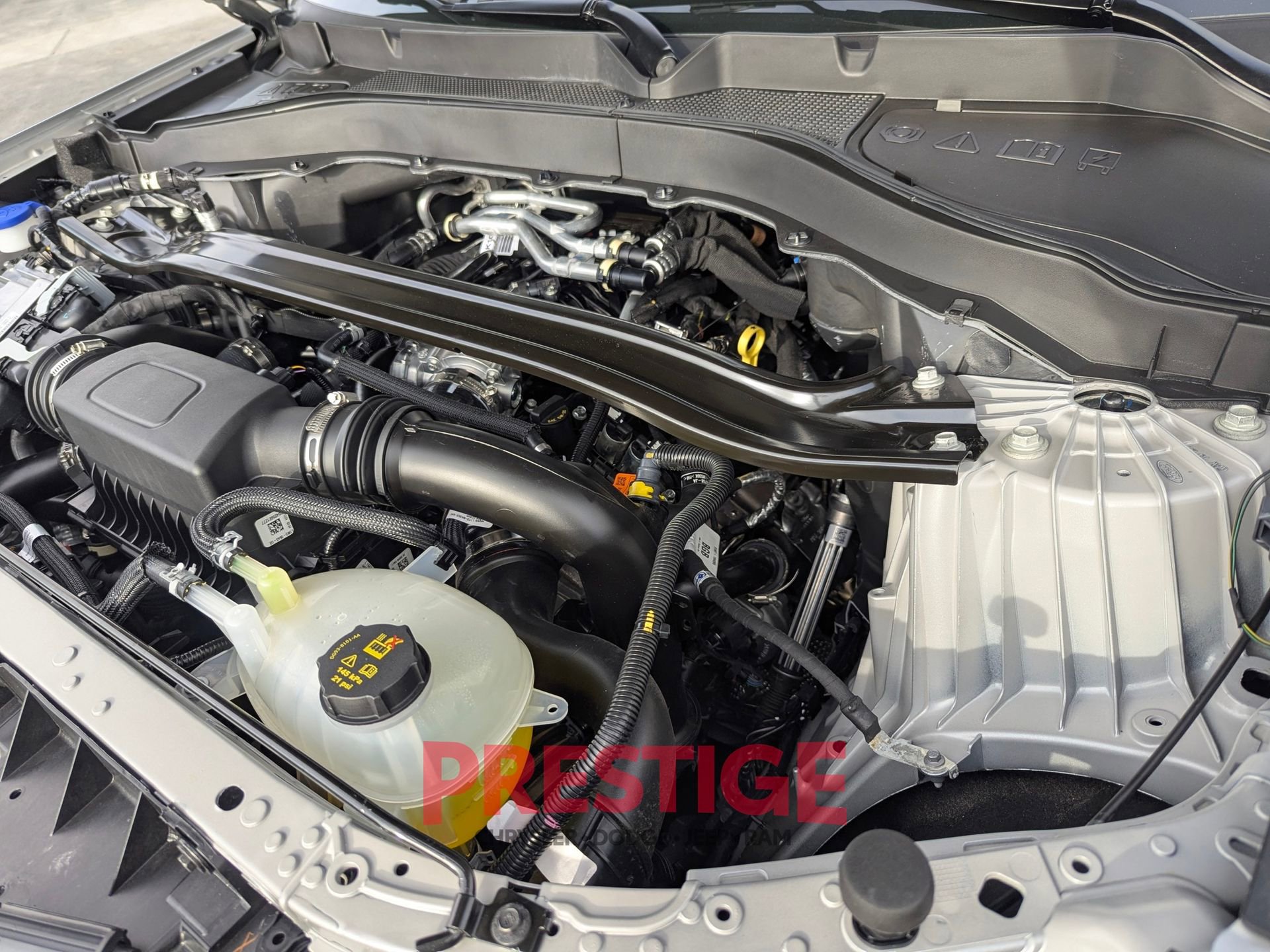 Used 2025 Ford Explorer Platinum w/ Ultimate Package image 34