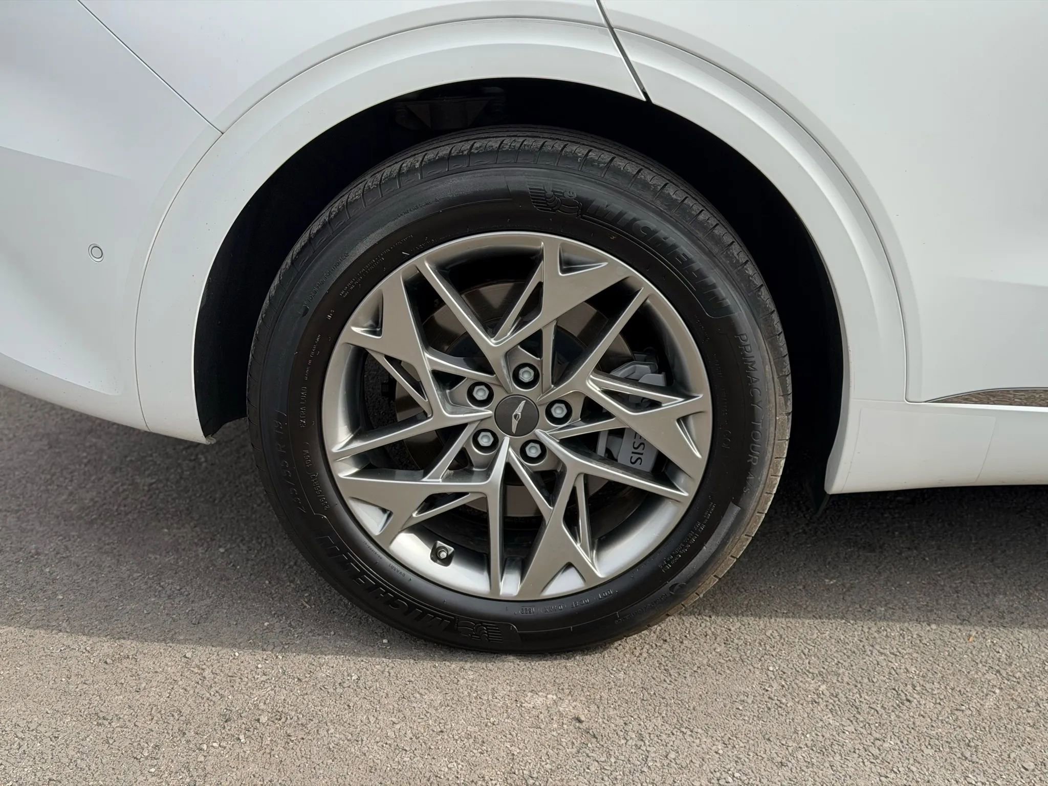 Used 2023 Genesis GV70 2.5T w/ Advanced Package image 37