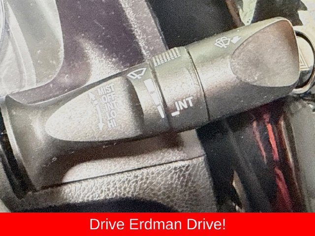 Used 2018 Toyota Corolla LE FWD image 16