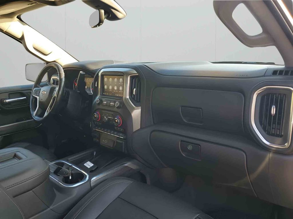 Used 2020 Chevrolet Silverado 1500 LTZ w/ LTZ Premium Package image 14