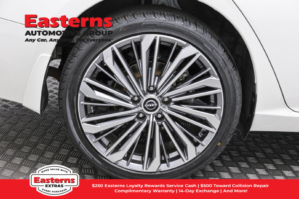 Used 2023 Nissan Altima 2.5 SL AWD/4WD image 31