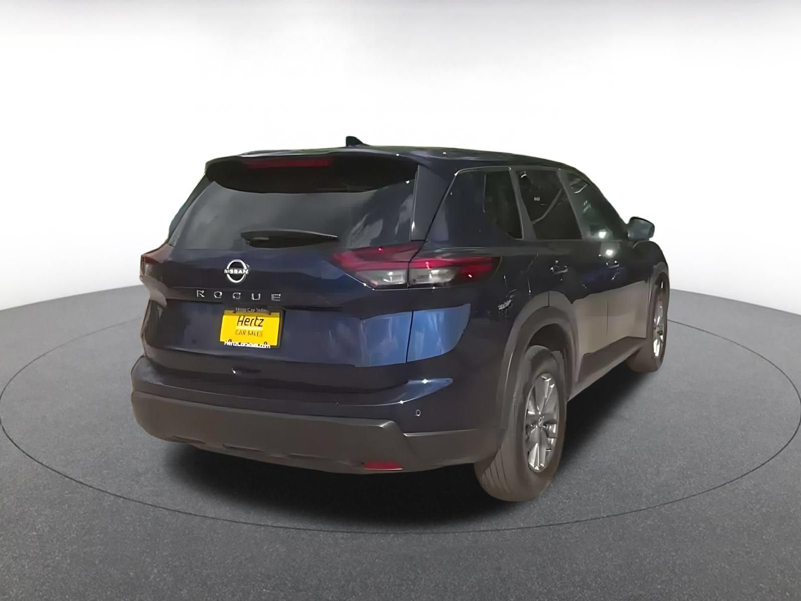 Used 2026 Nissan Rogue SV FWD image 14