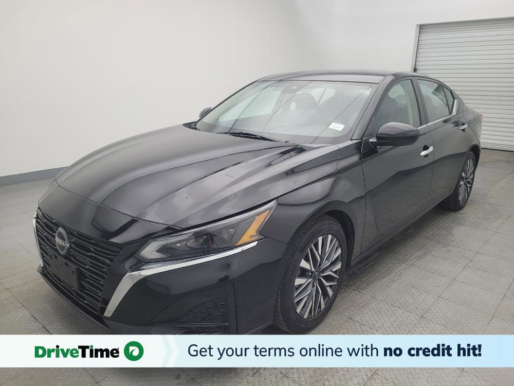 Used 2023 Nissan Altima 2.5 SV image 1
